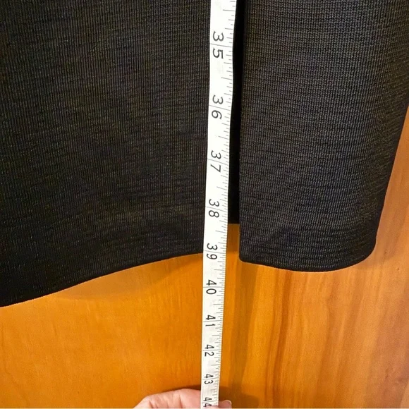 St. John Black Luster Knit Ruffle Cocktail Dress Size 8 Women - Picture 4 of 12